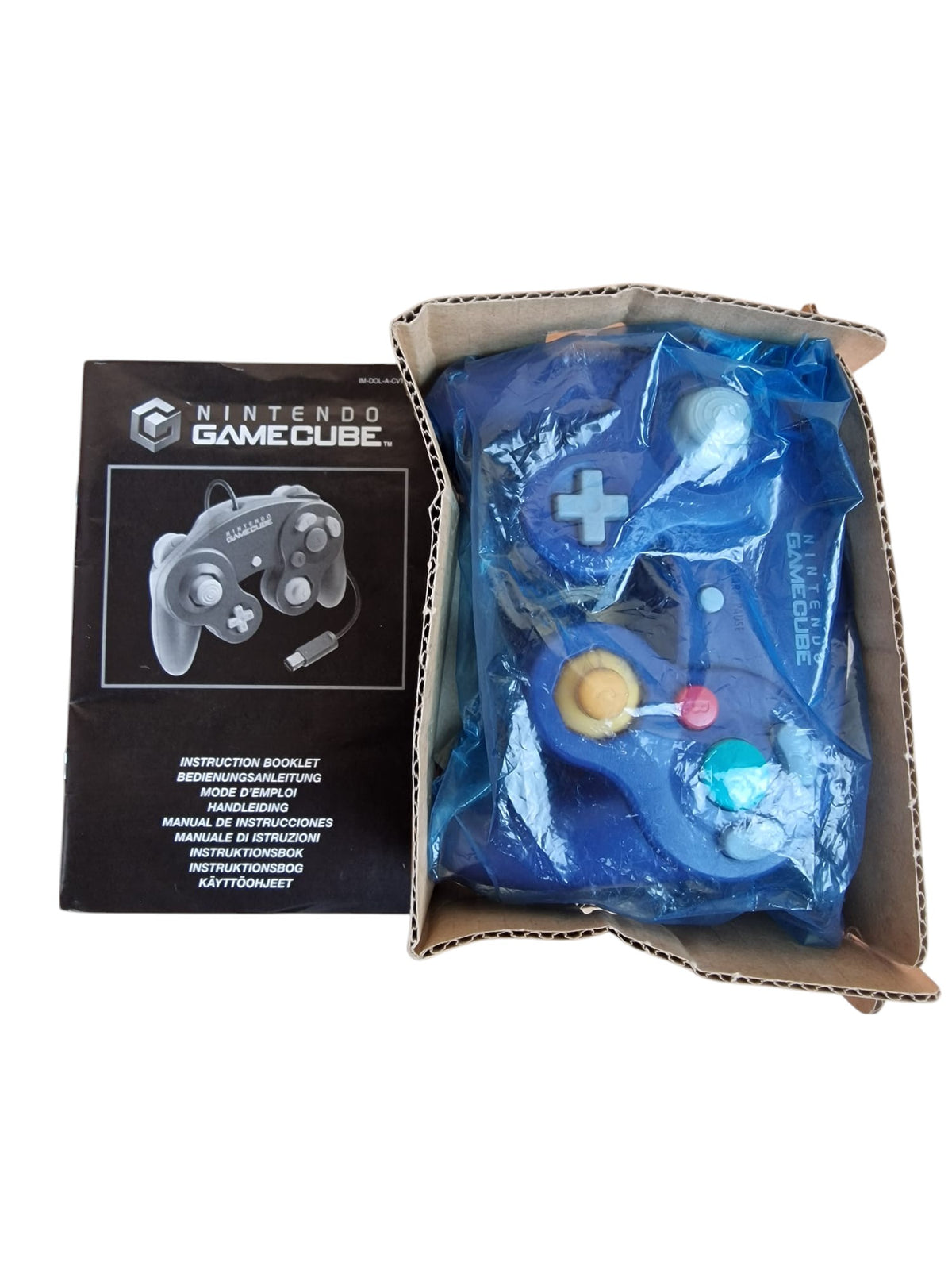 Manette Violette Gamecube en boîte