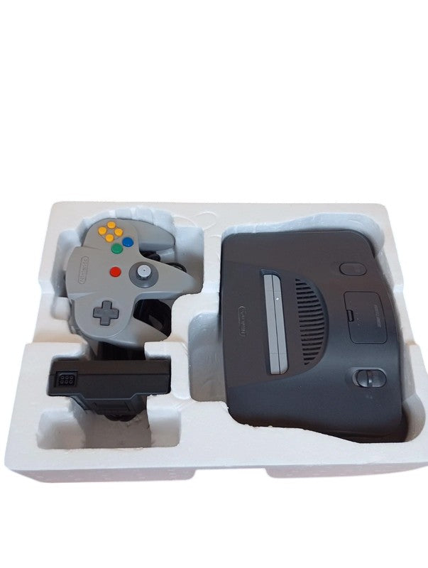 Console Nintendo 64 en boîte