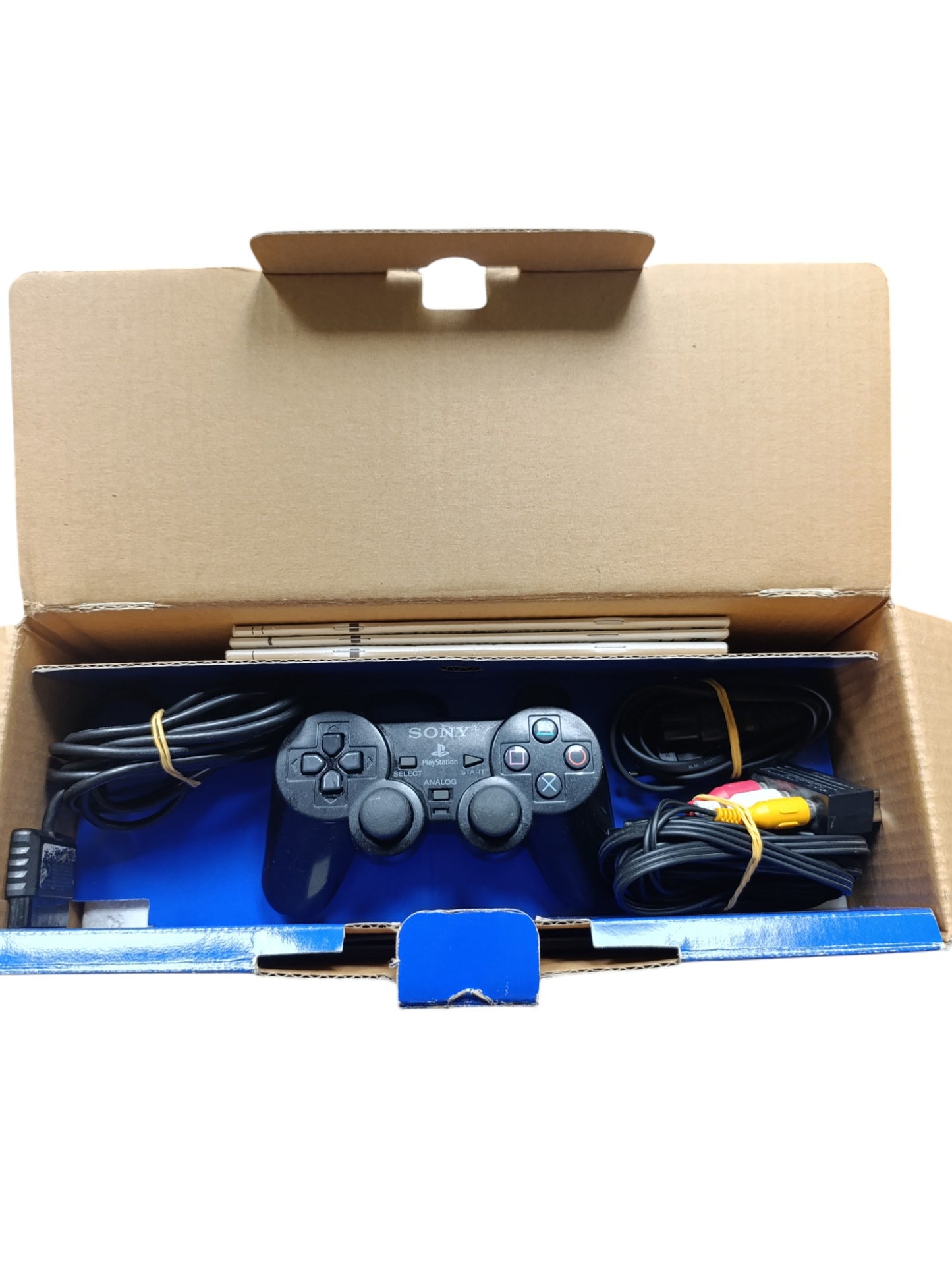 Console Sony PlayStation 2 – SCPH-30004 (complet, version française)