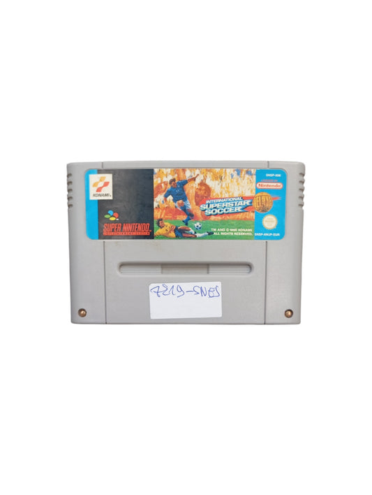 International Superstar Soccer Deluxe Super Nintendo (SNES)