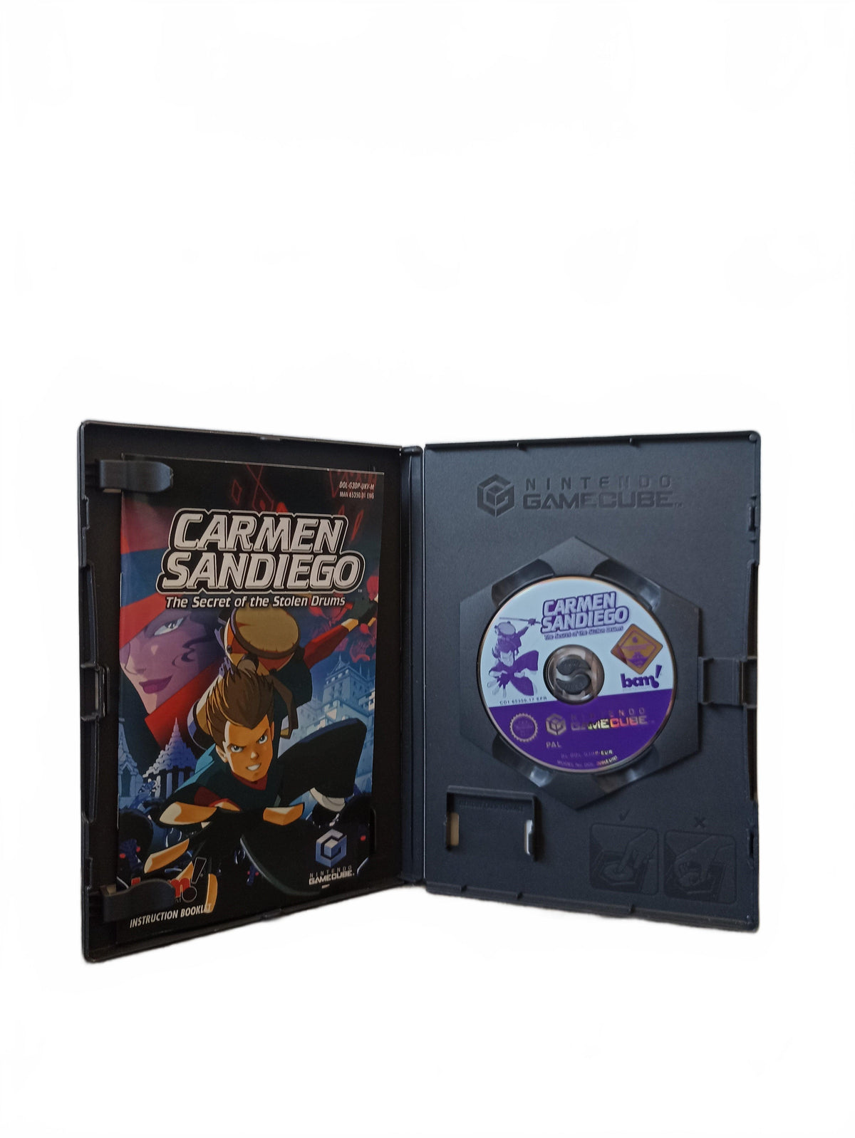 Carmen Sandiego The Secret of the Stolen Drums Nintendo GameCube version ETR Complet