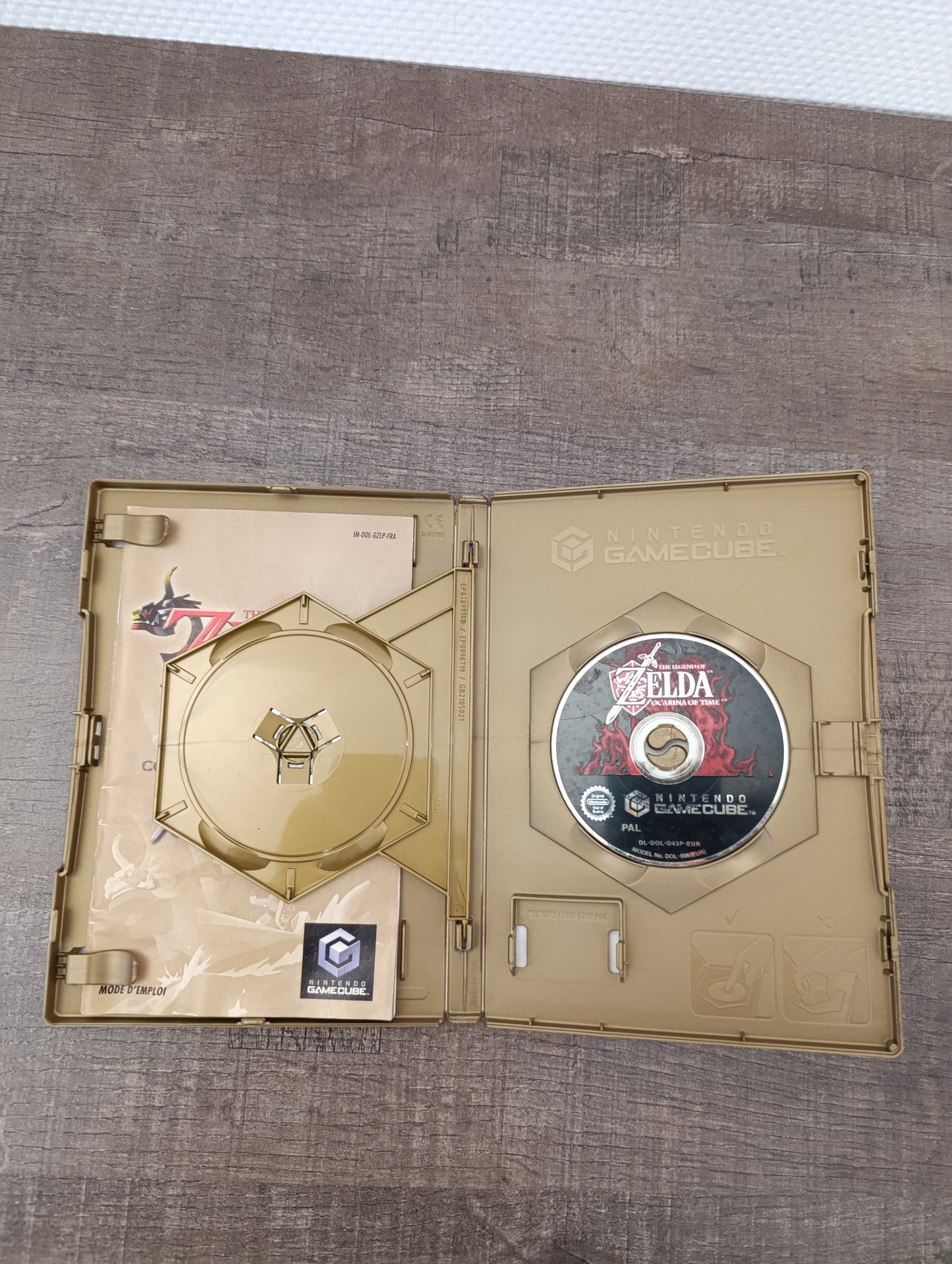 The Legend of Zelda : The Wind Waker Edition Limitée - Boîte Dorée