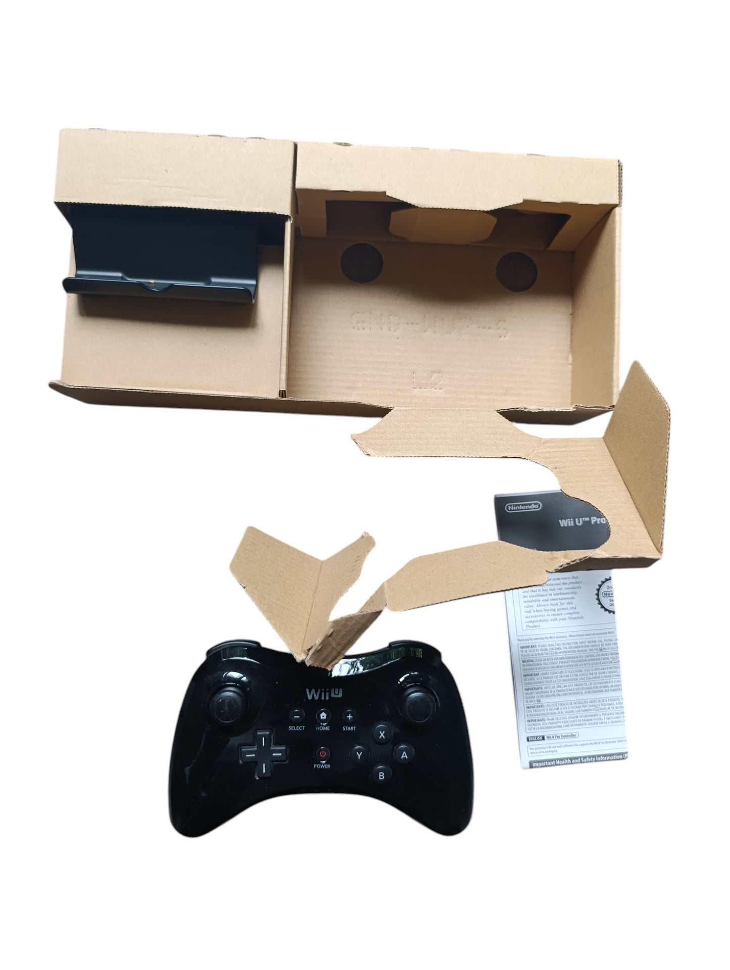 Console Nintendo Wii U pack édition spéciale Wii U Monster Hunter 3 Ultimate