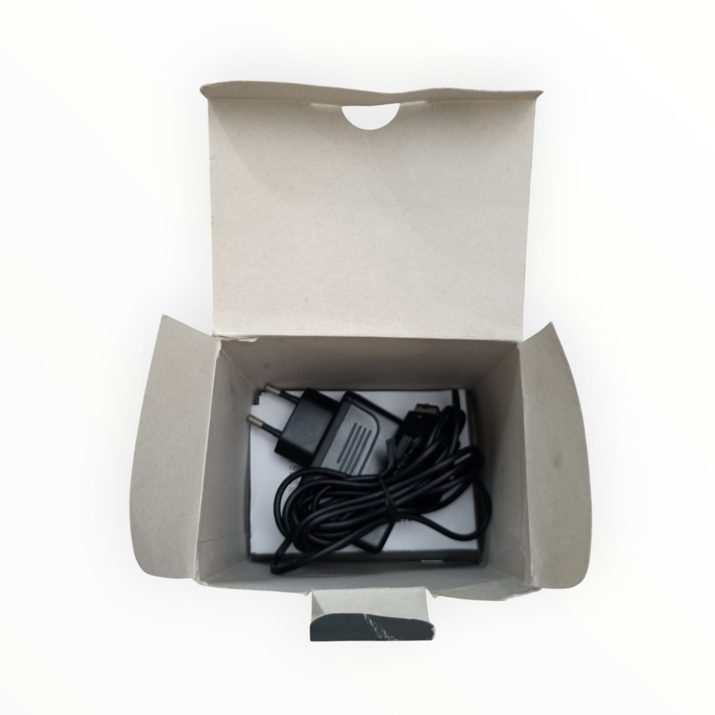 Boite GameBoy Advance édition rouge avec notice et chargeur