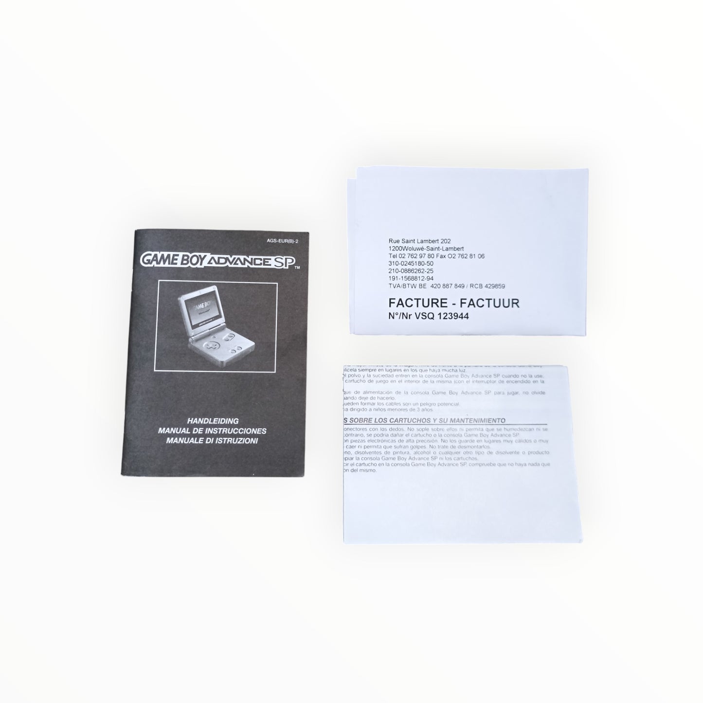 Boite GameBoy Advance édition rouge avec notice et chargeur