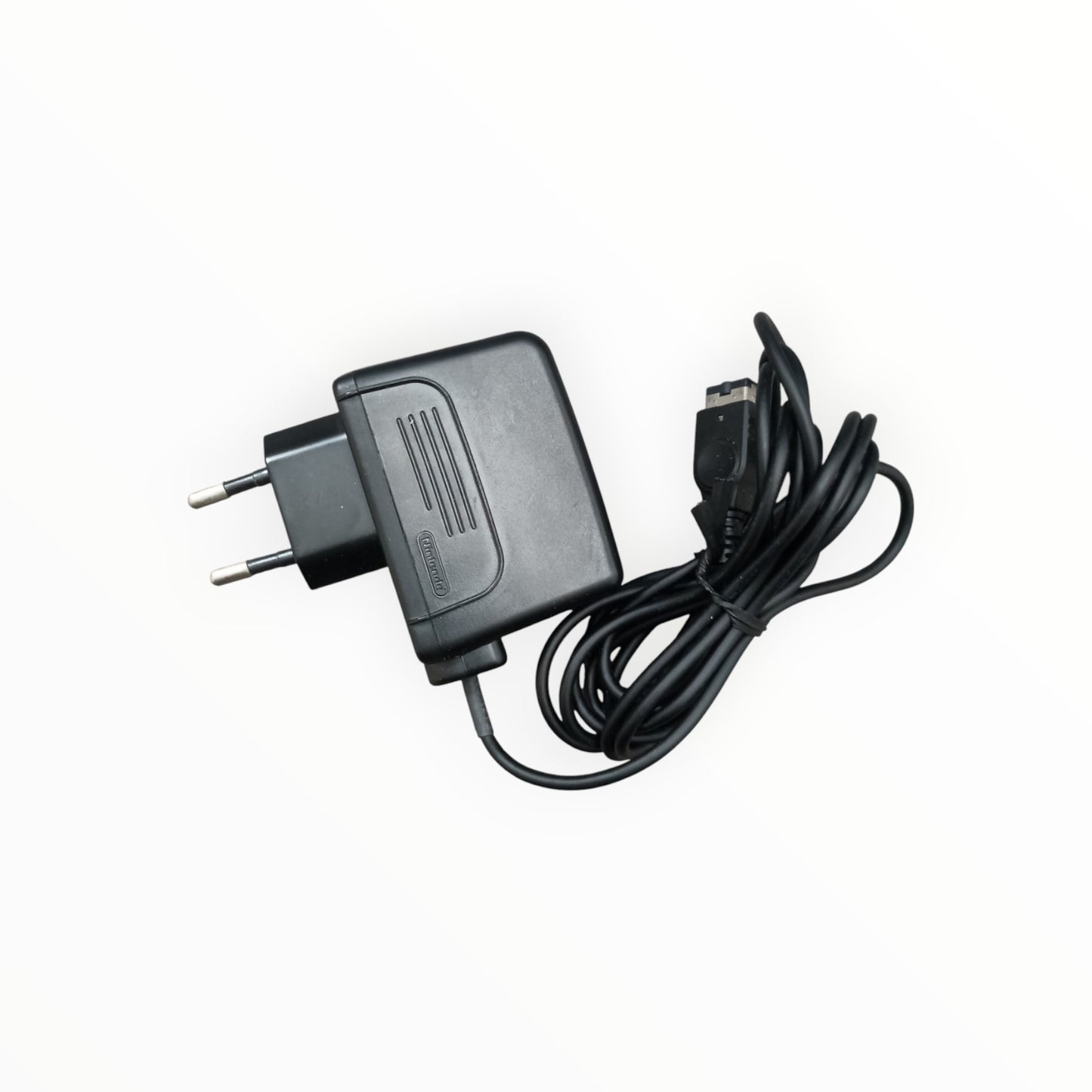 Boite GameBoy Advance édition rouge avec notice et chargeur