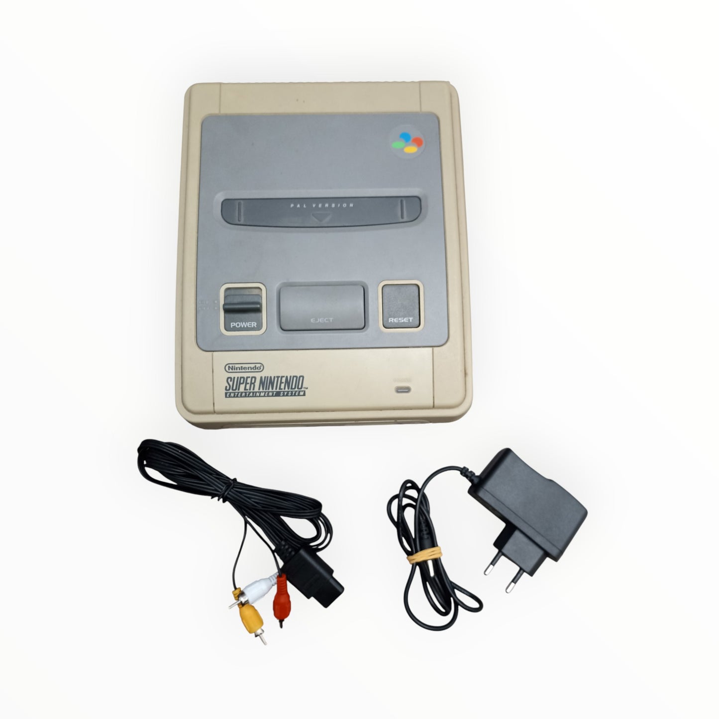 Console super nintendo entertainment system (SNES) avec cable