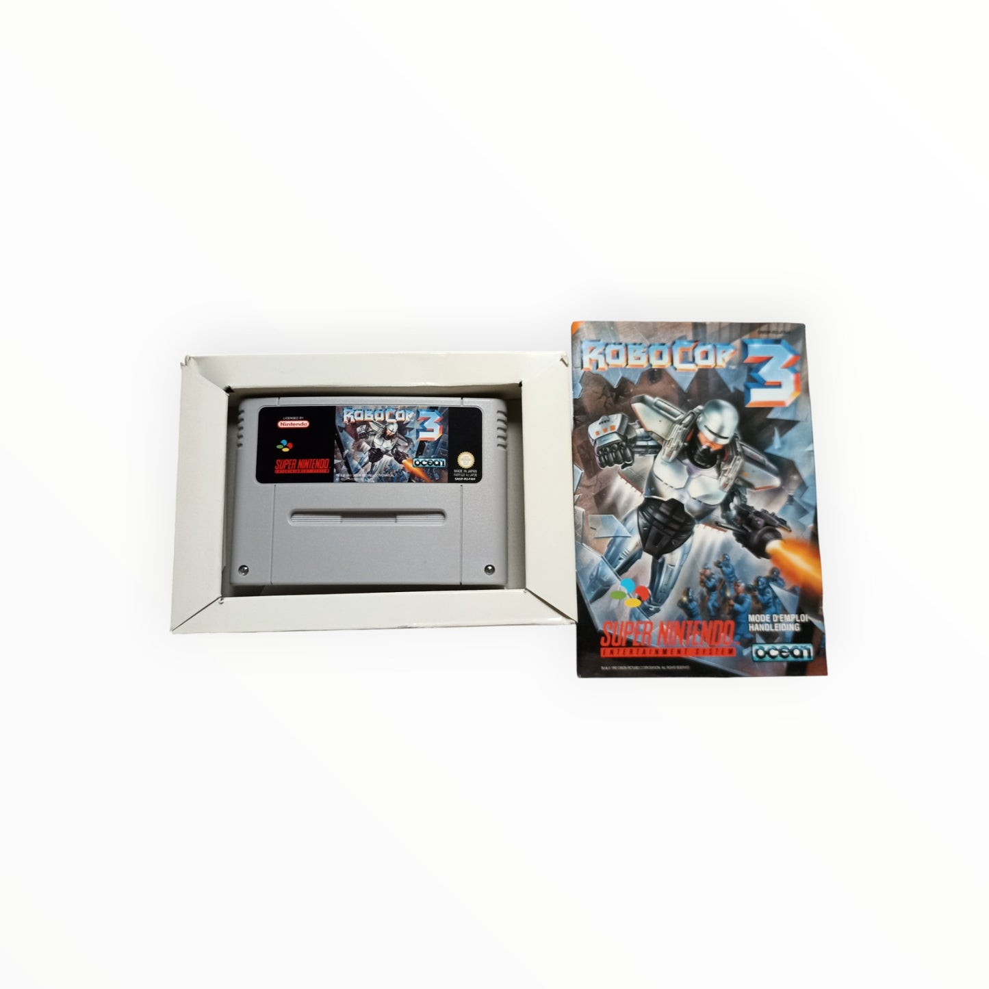 Robocop 3 Nintendo super nintendo SNES (boite fausse)