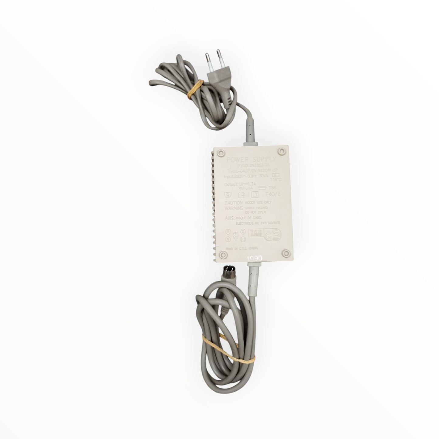Alimentation secteur Officielle Commodore 64 (C64) Power Supply prise EU