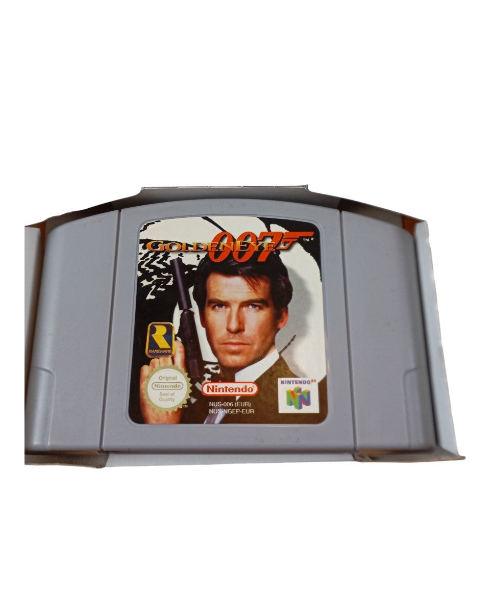 GoldenEye 007 en boîte