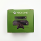 Console Xbox One en boîte complète avec manette (Manette non incluse)