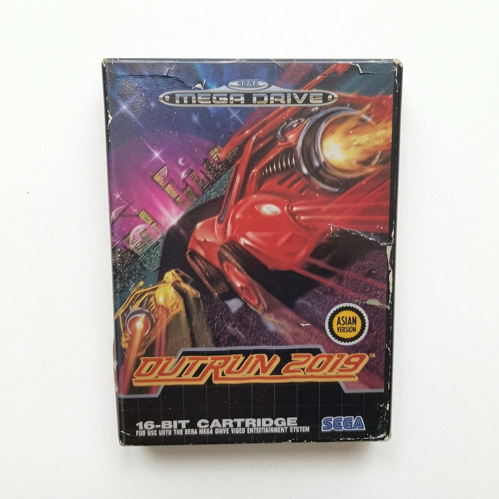 Outrun 2019 Mega Drive Complet Version FRA