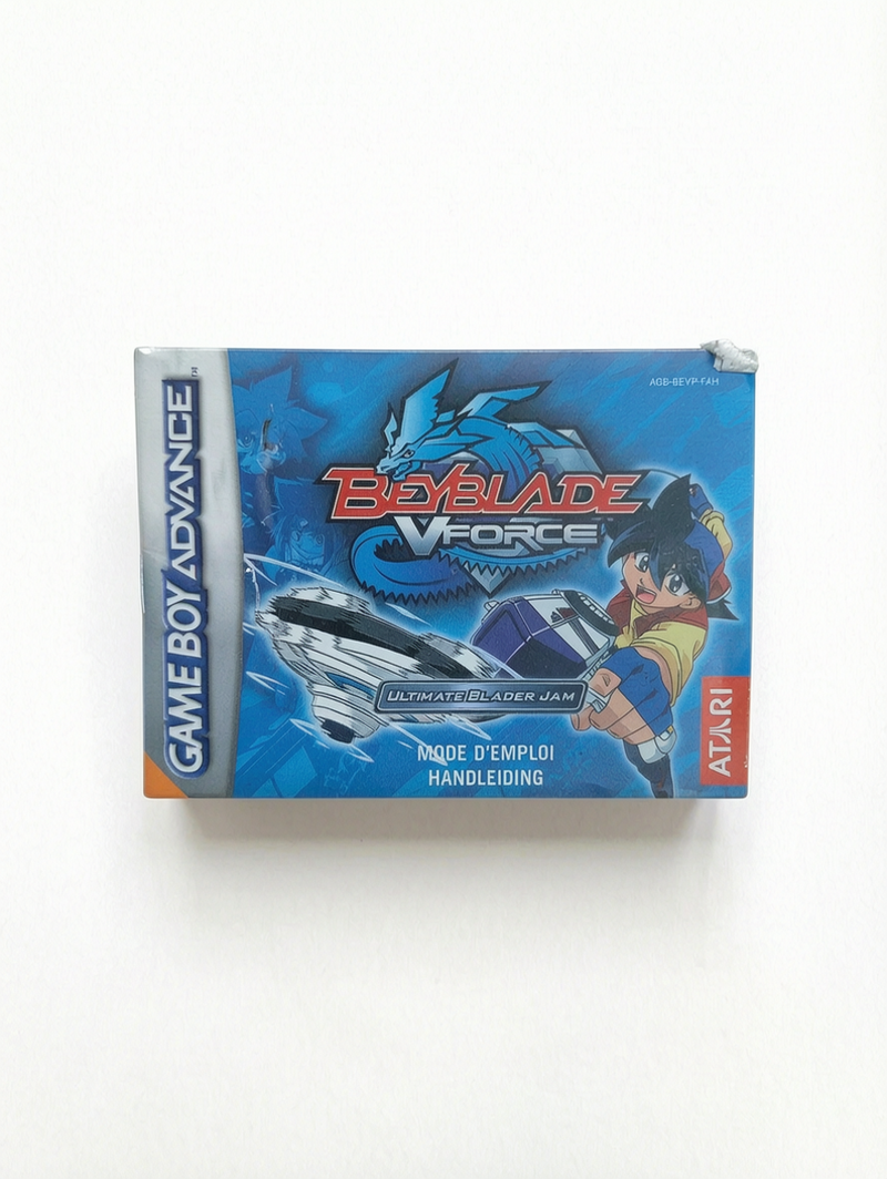 Notice Beyblade V-Force Game Boy Advance